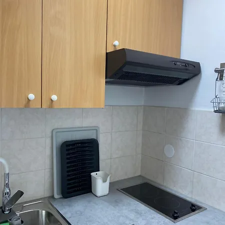 Tessa Studio In The City Center Апартаменты